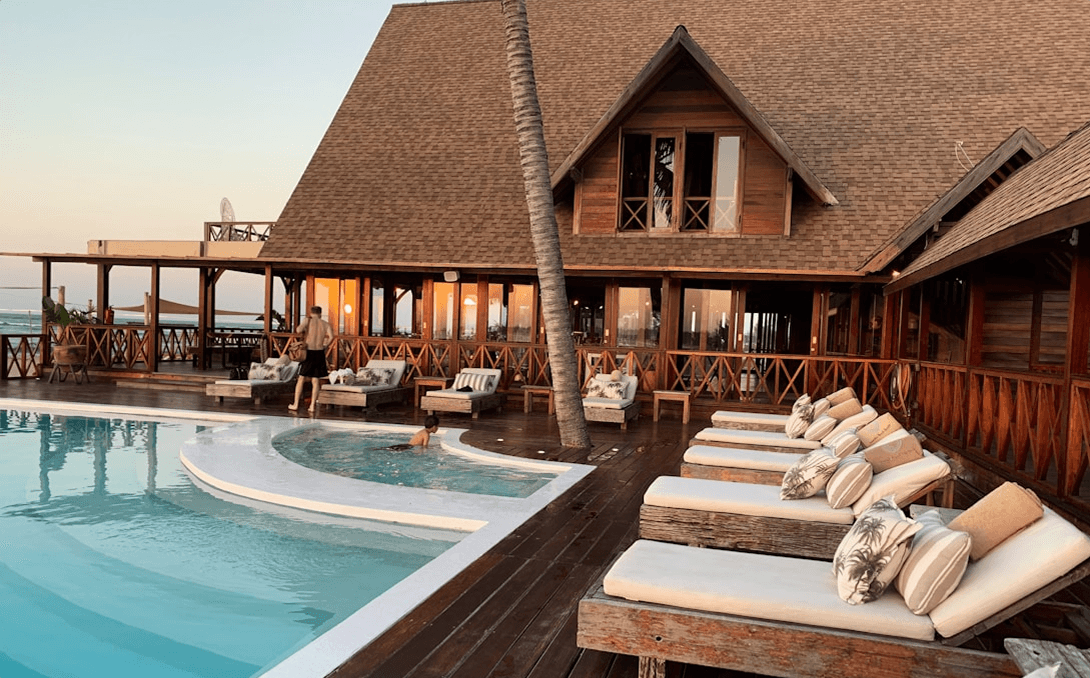 Travel Resort